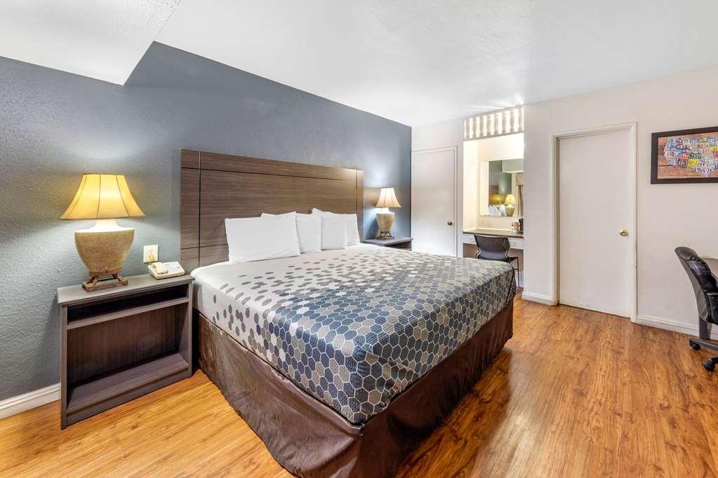 Econo Lodge On Historic Route 66 Barstow Chambre photo
