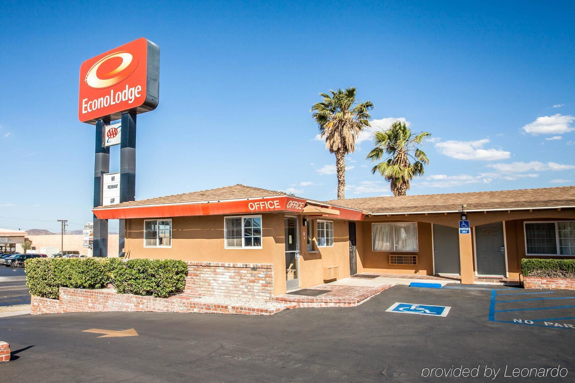 Econo Lodge On Historic Route 66 Barstow Extérieur photo