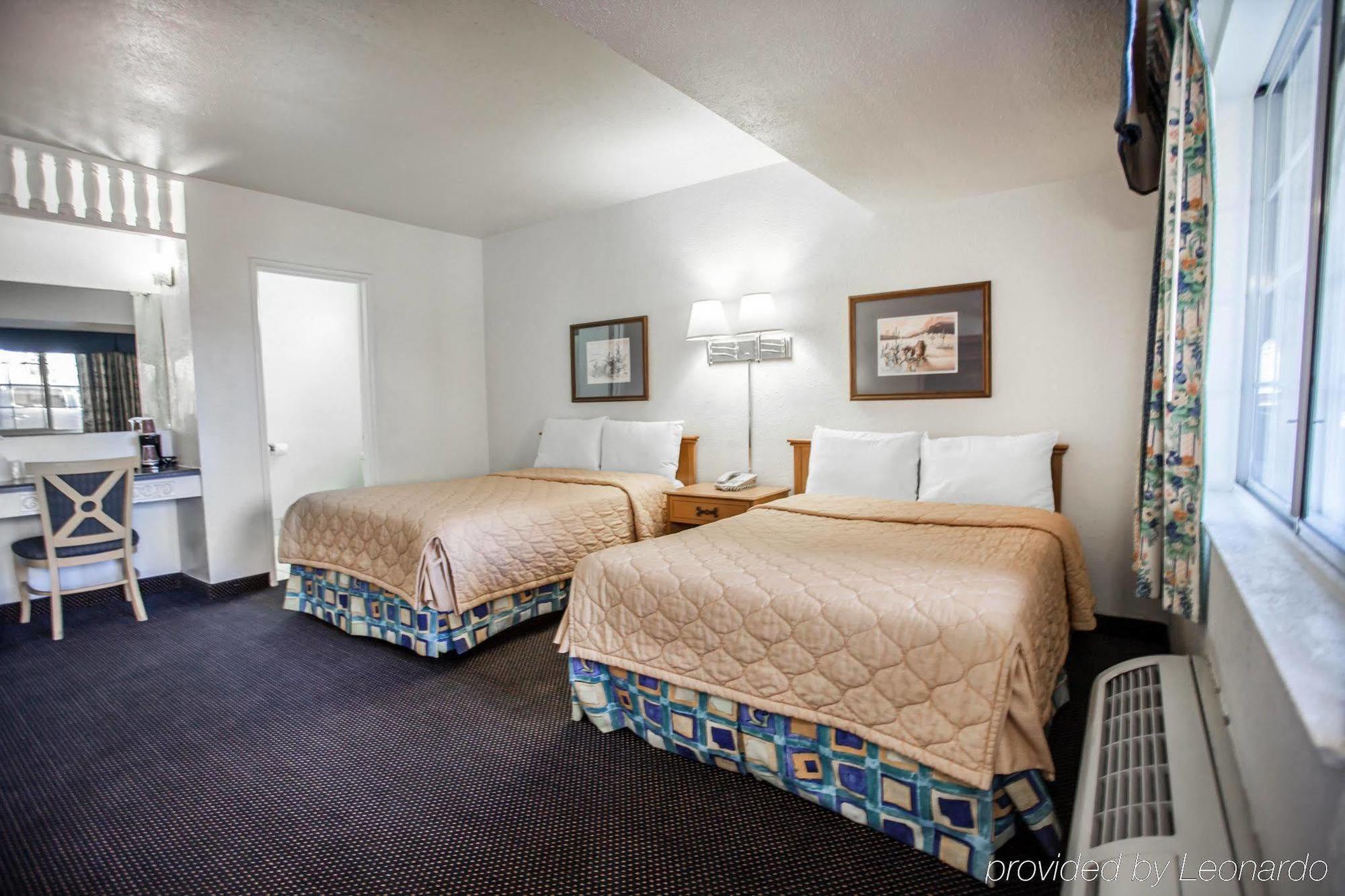 Econo Lodge On Historic Route 66 Barstow Extérieur photo
